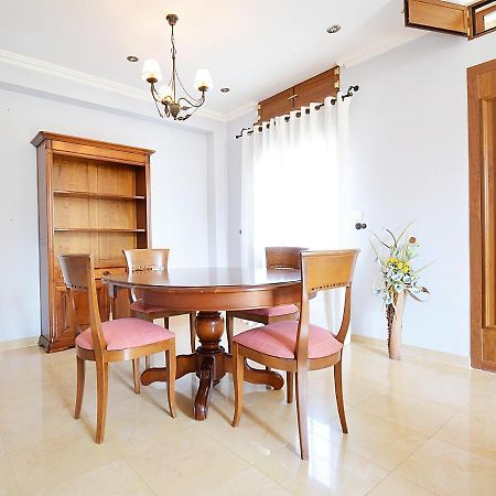 Galihost - Casa Con Precioso Jardin En Vilanova De Arousa Экстерьер фото