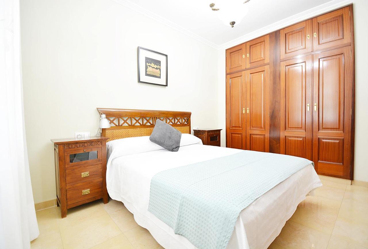 Galihost - Casa Con Precioso Jardin En Vilanova De Arousa Экстерьер фото